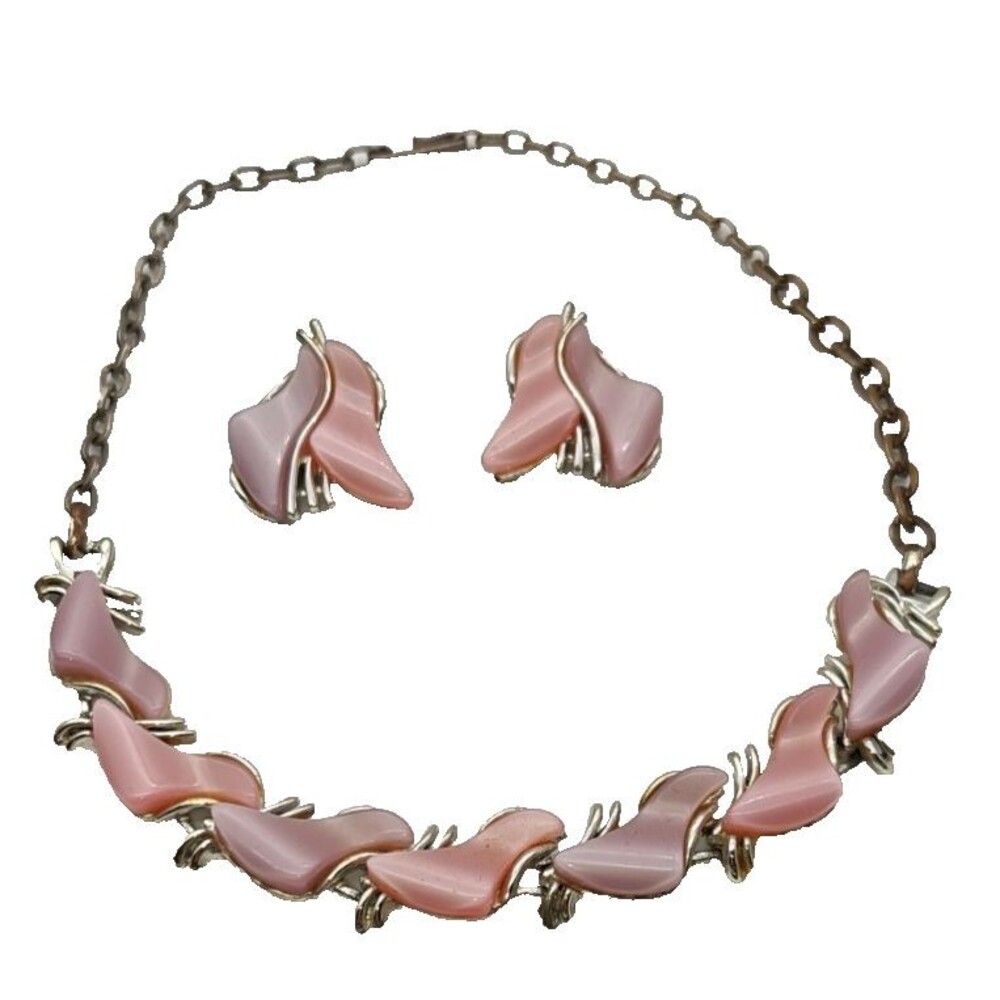 Vtg ART Signed 60’s Pink Mauve Lucite Moonglow Thermoset Necklace Earrings